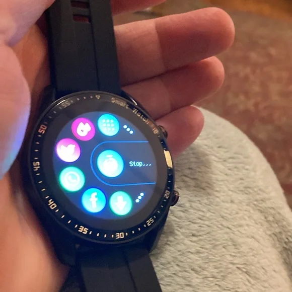 Smart watch New In Box - Picture 4 of 7